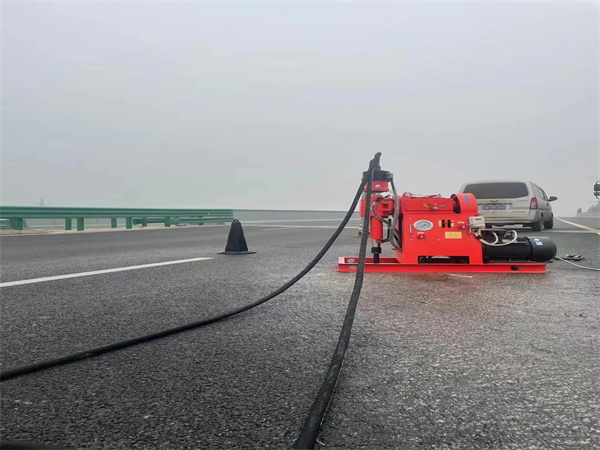 岳阳马路路基路面开裂下沉注浆加固灌浆